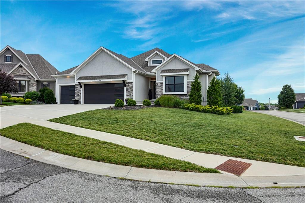 Listing Photo MLS #HMS2628534