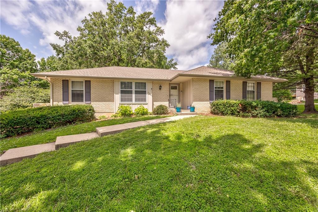 Listing Photo MLS #HMS2628602