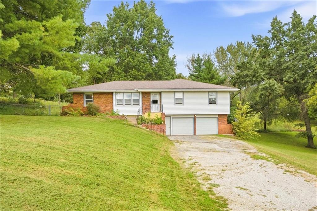 Listing Photo MLS #HMS2628808