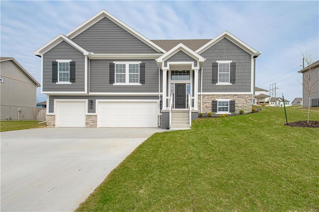 Listing Photo MLS #HMS2628838