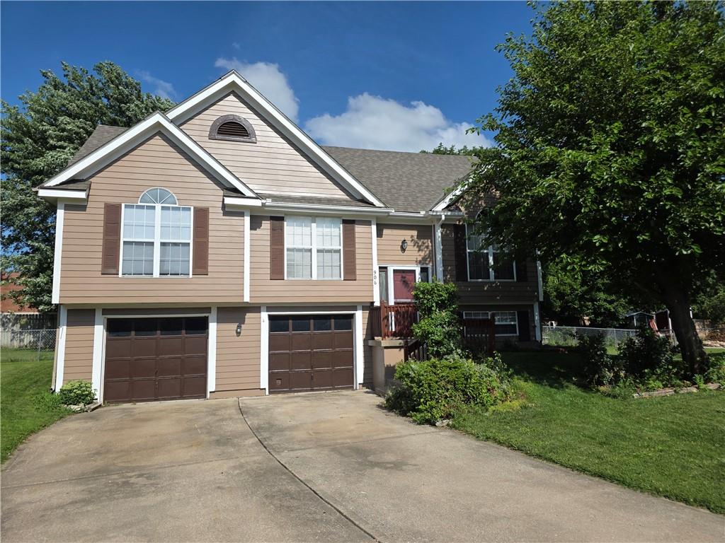 Listing Photo MLS #HMS2628897