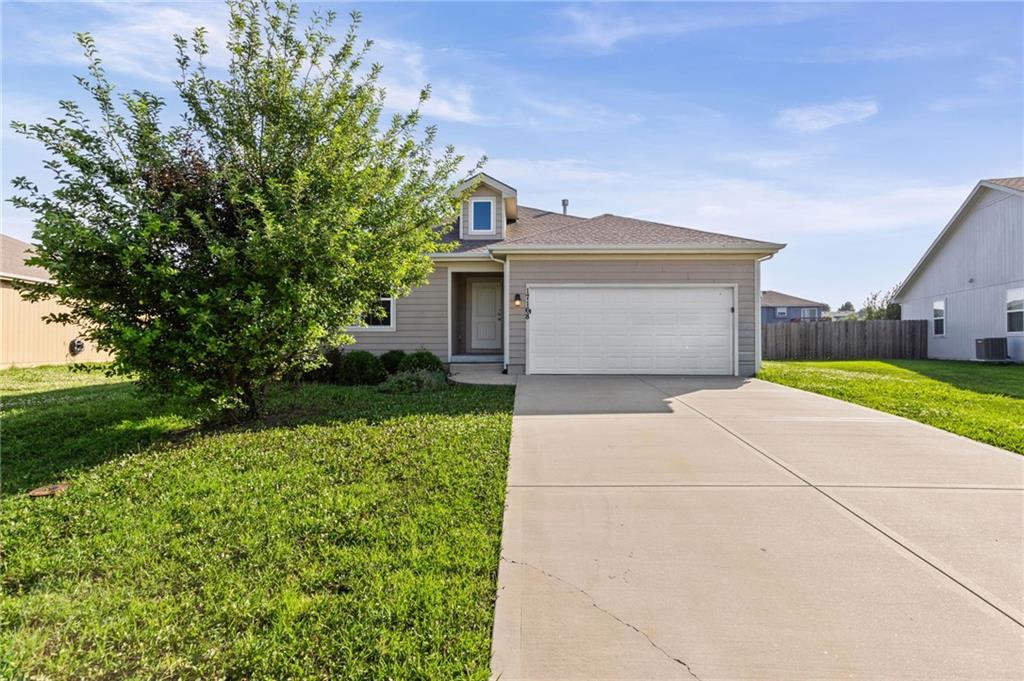 Listing Photo MLS #HMS2628923
