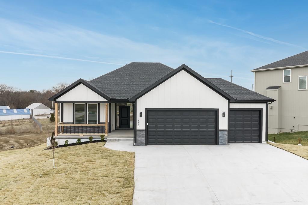 Listing Photo MLS #HMS2628937