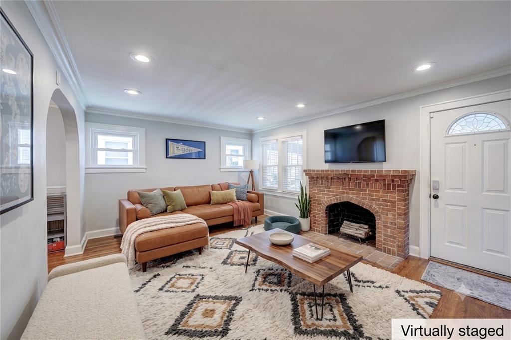Listing Photo MLS #HMS2628948
