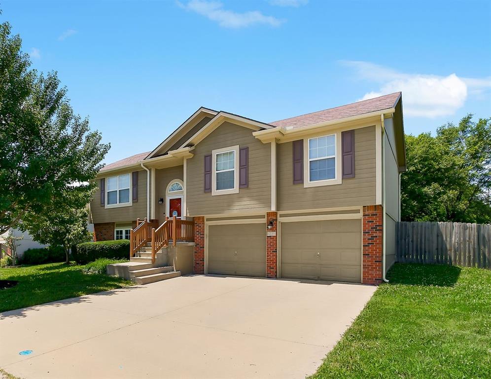 Listing Photo MLS #HMS2628988