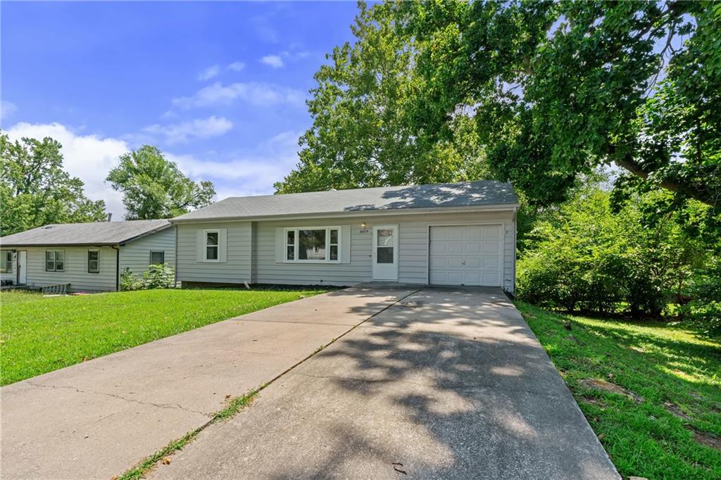 Listing Photo MLS #HMS2629067