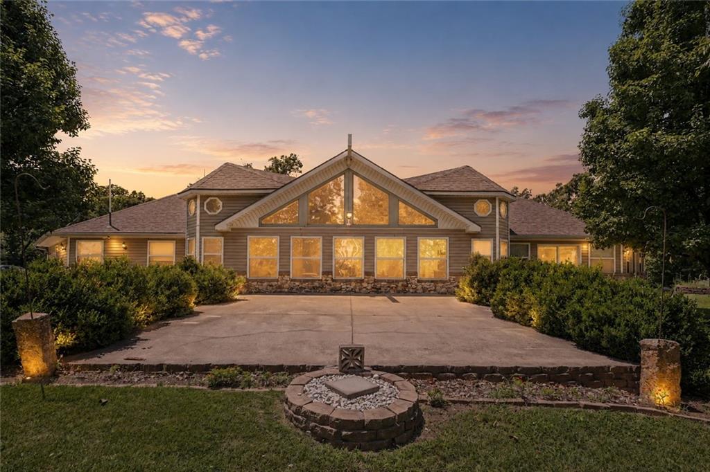 Listing Photo MLS #HMS2629179