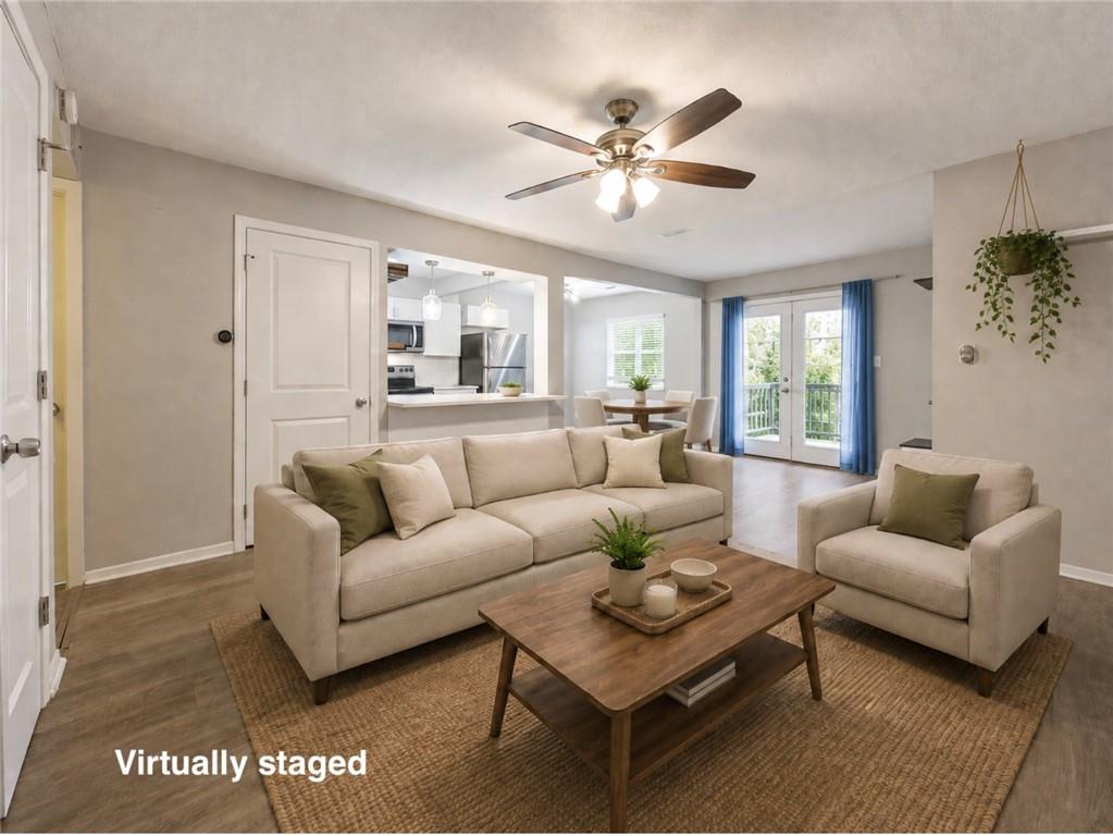Listing Photo MLS #HMS2629241