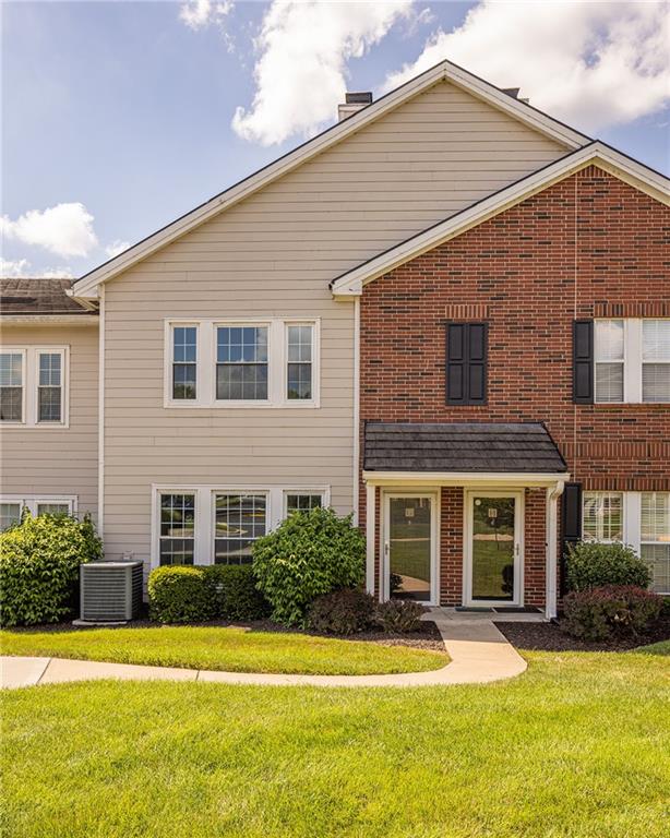 Listing Photo MLS #HMS2629818