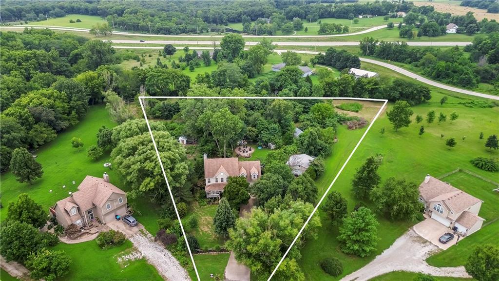 Listing Photo MLS #HMS2629854