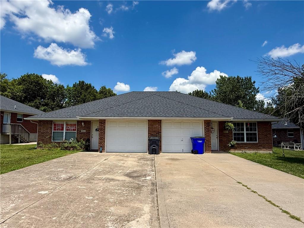 Listing Photo MLS #HMS2629891