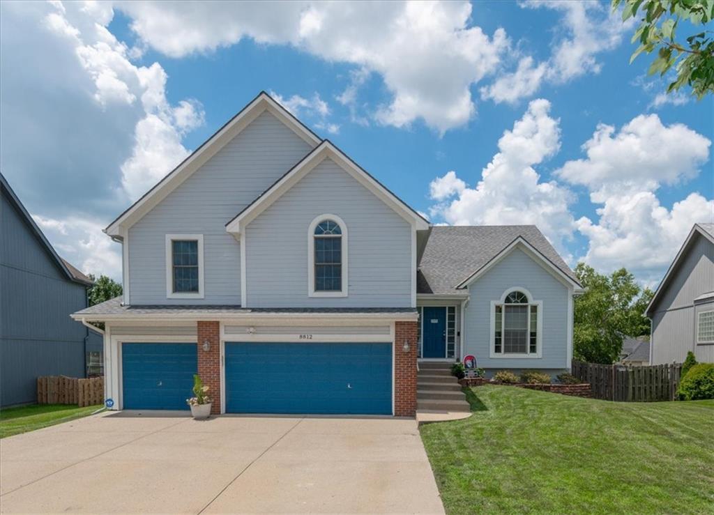 Listing Photo MLS #HMS2630071