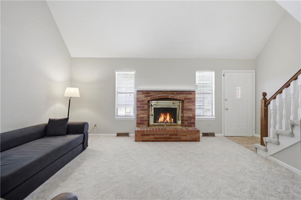 Listing Photo MLS #HMS2630199