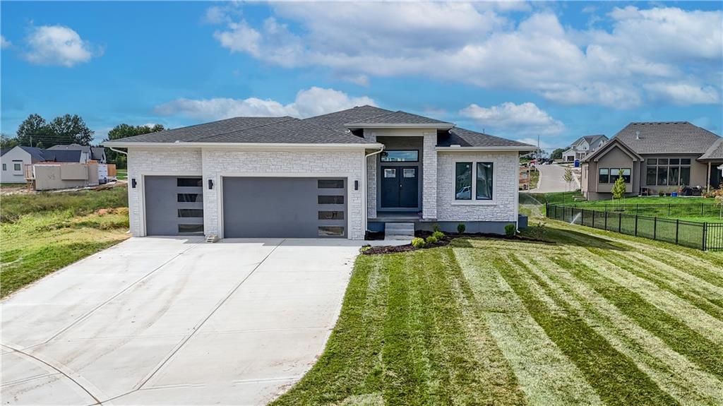 Listing Photo MLS #HMS2630423