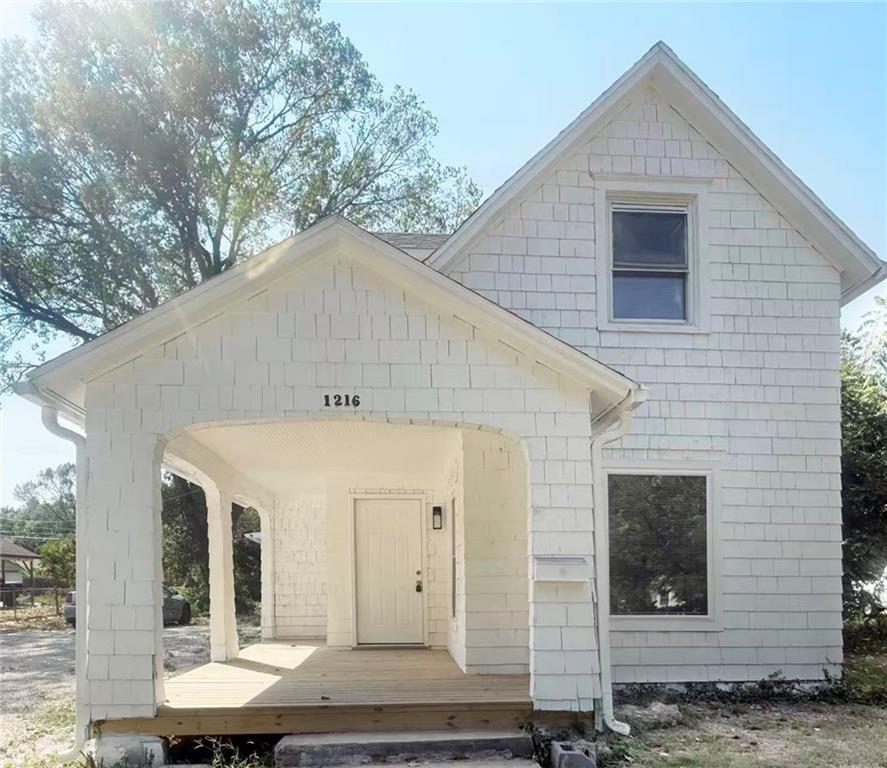 Listing Photo MLS #HMS2630510