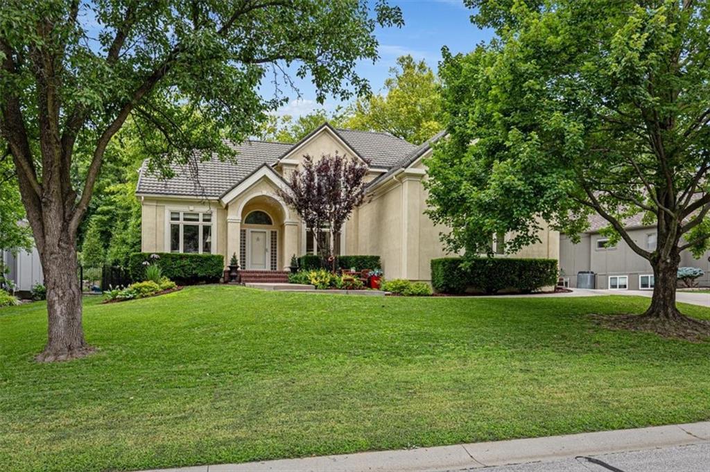 Listing Photo MLS #HMS2630861