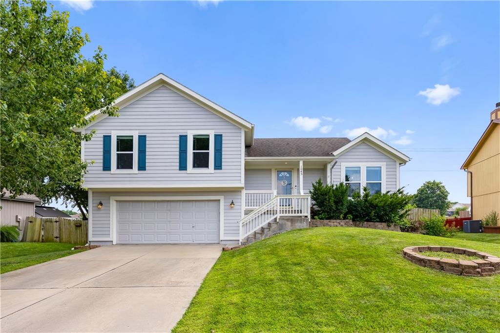 Listing Photo MLS #HMS2631064