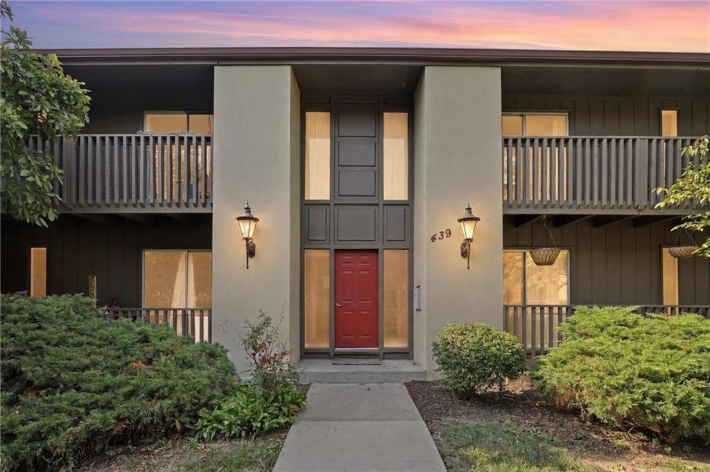 Listing Photo MLS #HMS2631599