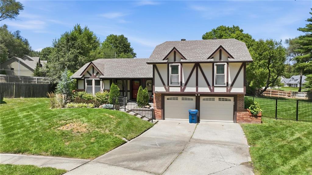 Listing Photo MLS #HMS2632000