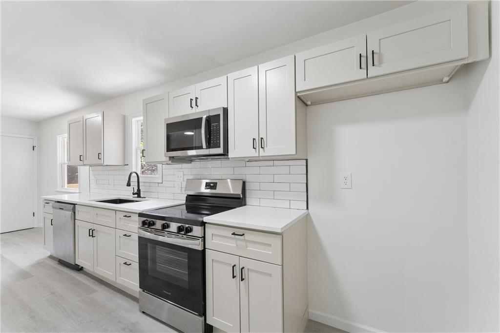 Listing Photo MLS #HMS2632169
