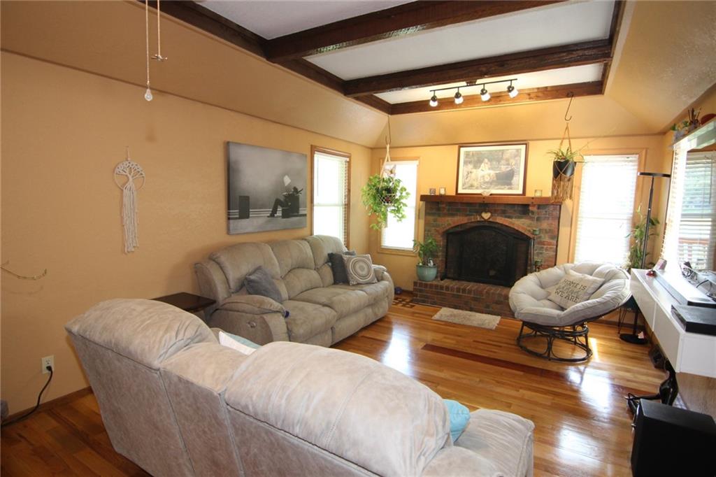 Listing Photo MLS #HMS2632486