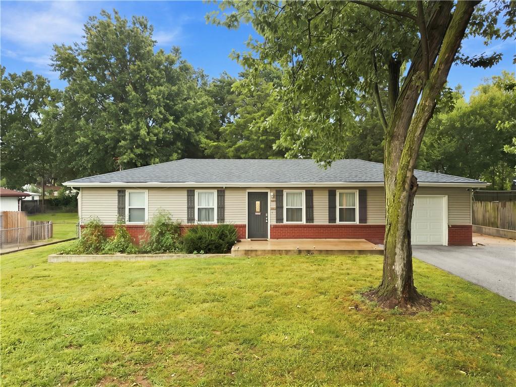 Listing Photo MLS #HMS2632535