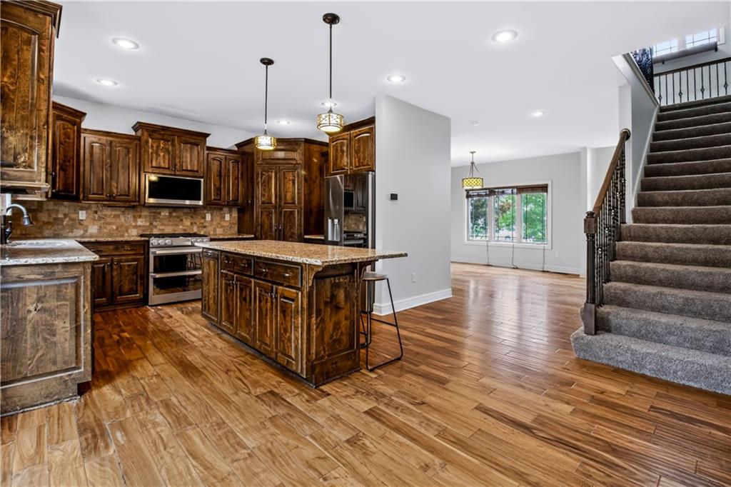 Listing Photo MLS #HMS2632571