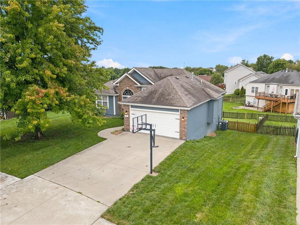 Listing Photo MLS #HMS2634067