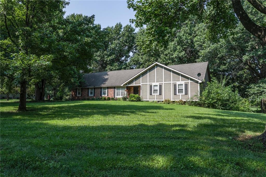 Listing Photo MLS #HMS2634804