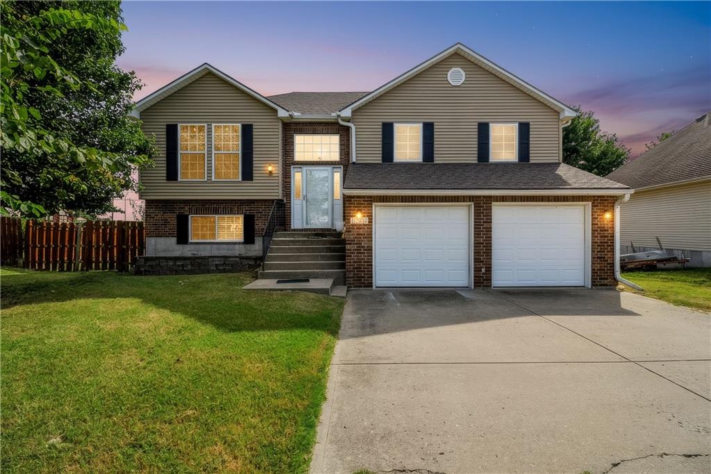 Listing Photo MLS #HMS2635770