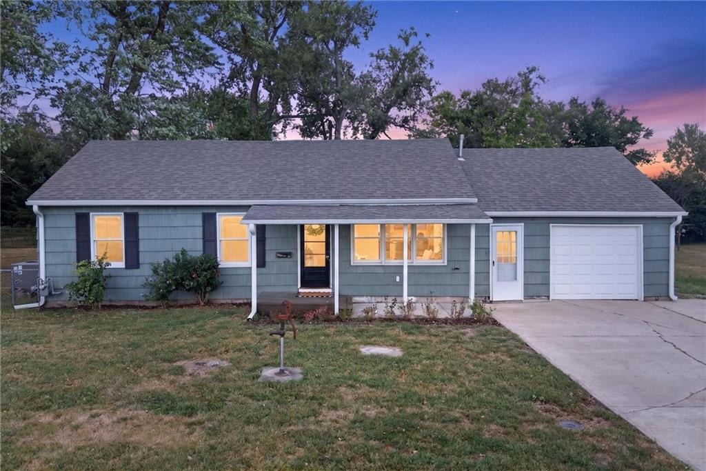 Listing Photo MLS #HMS2636075