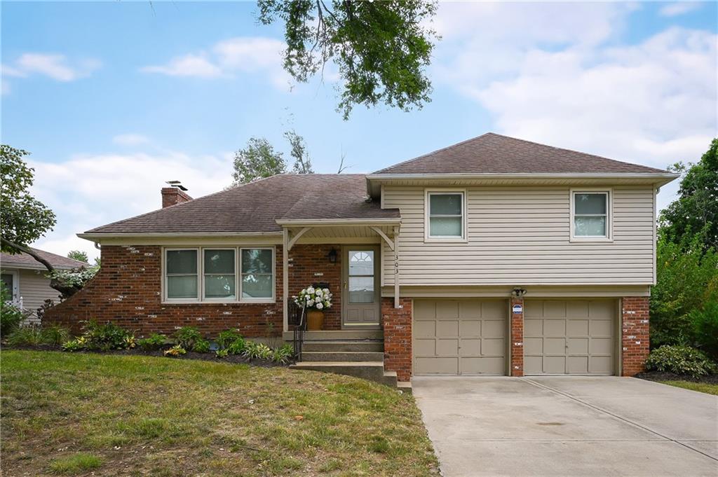 Listing Photo MLS #HMS2636450