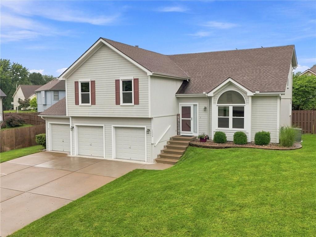 Listing Photo MLS #HMS2636724