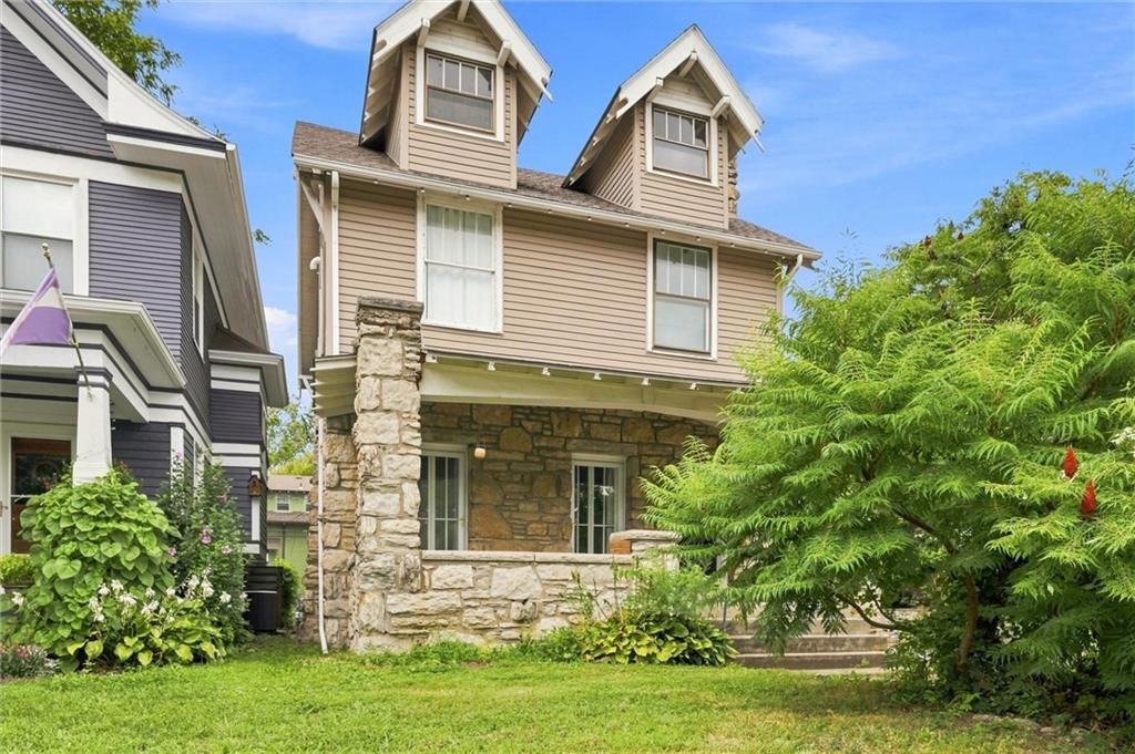 Listing Photo MLS #HMS2636972