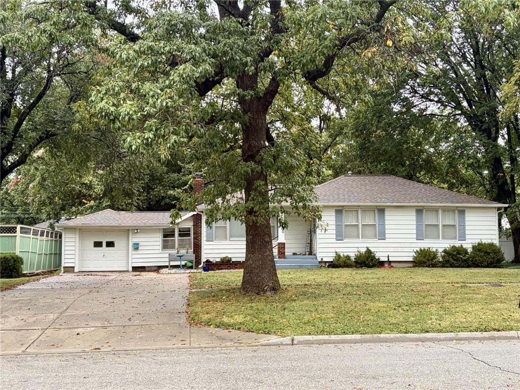 Listing Photo MLS #HMS2637095