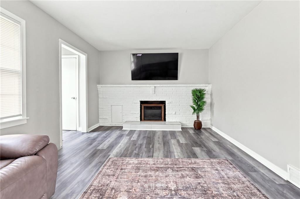Listing Photo MLS #HMS2637108