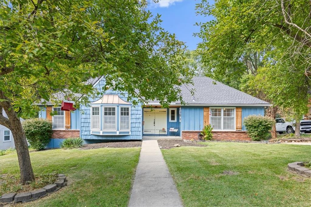 Listing Photo MLS #HMS2637530