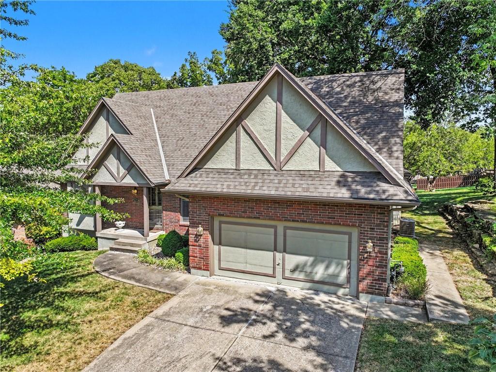 Listing Photo MLS #HMS2637786