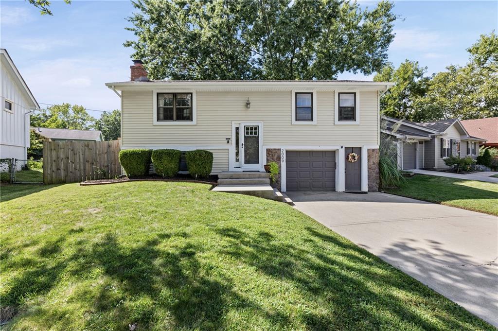 Listing Photo MLS #HMS2638266