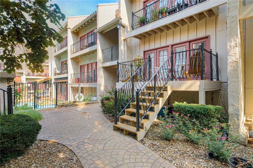 Listing Photo MLS #HMS2638394