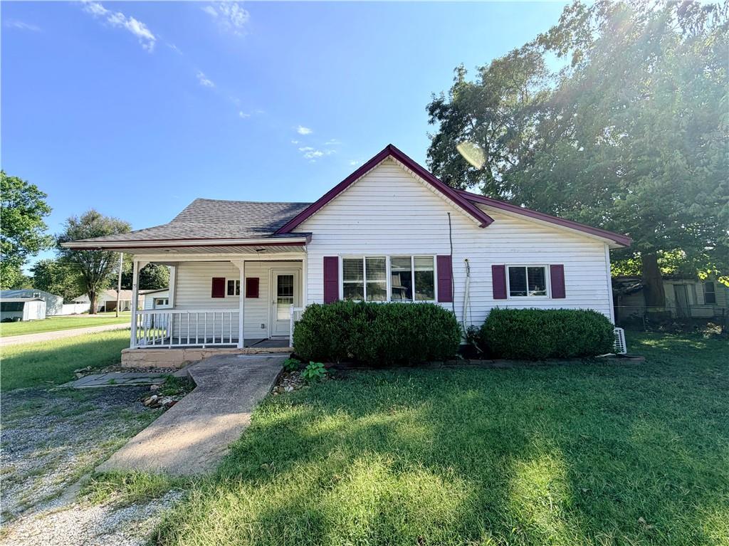 Listing Photo MLS #HMS2638781