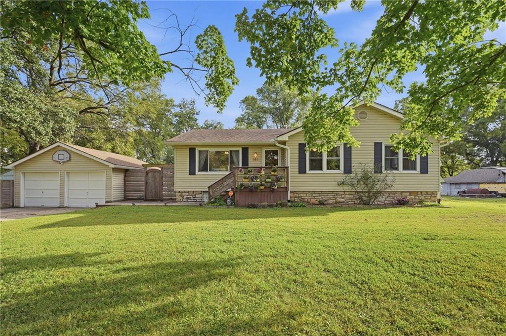 Listing Photo MLS #HMS2638888