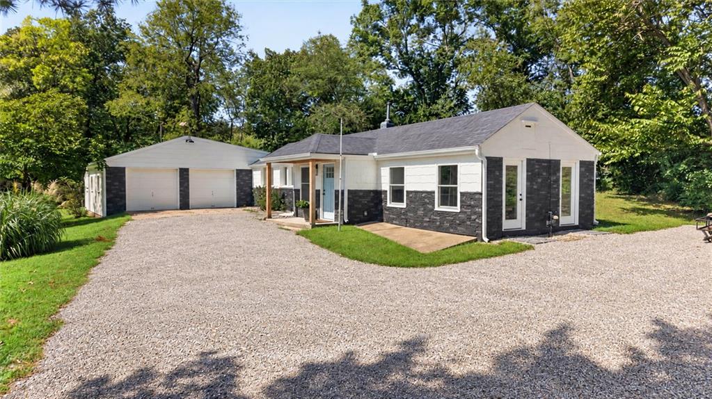 Listing Photo MLS #HMS2638933