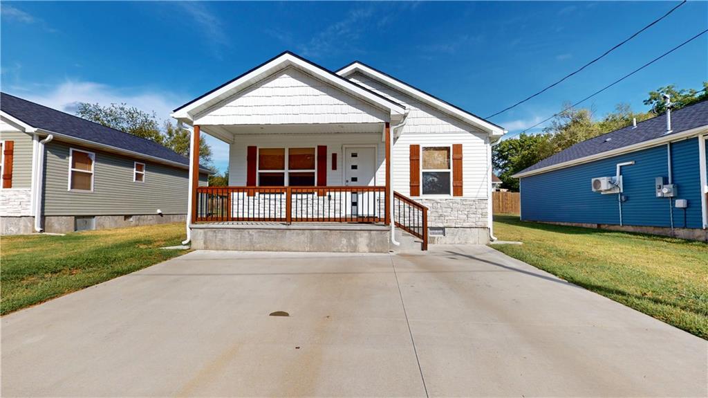Listing Photo MLS #HMS2639660