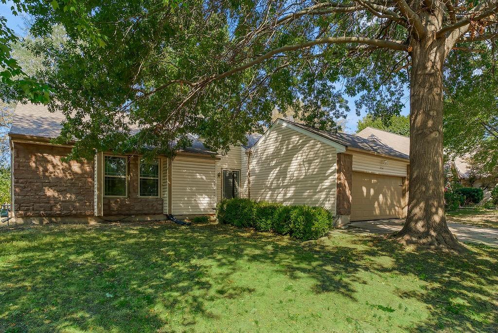 Listing Photo MLS #HMS2639713