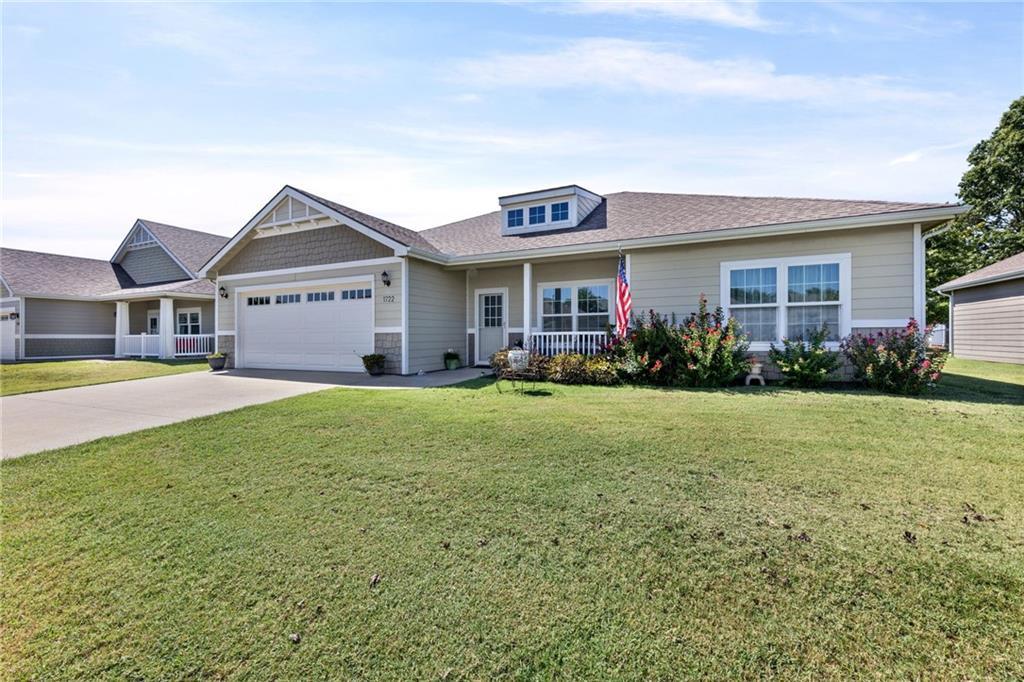 Listing Photo MLS #HMS2639766