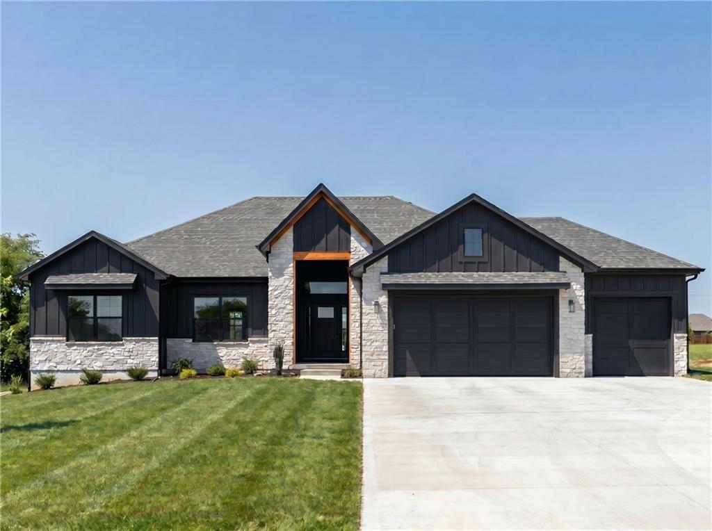 Listing Photo MLS #HMS2639943