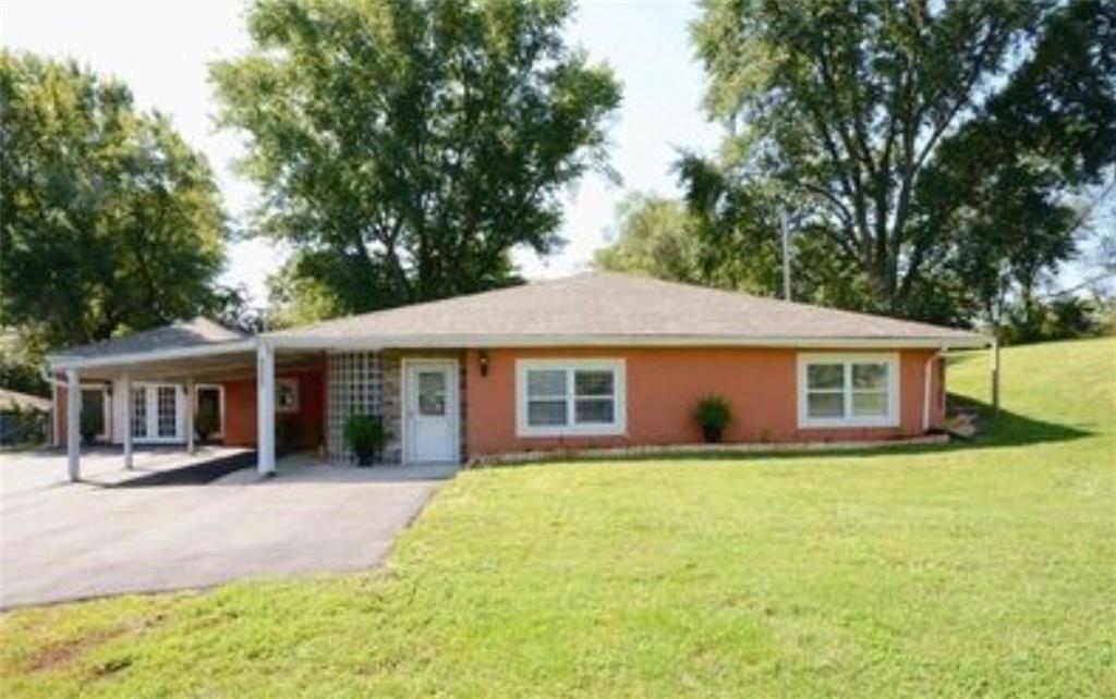 Listing Photo MLS #HMS2639997