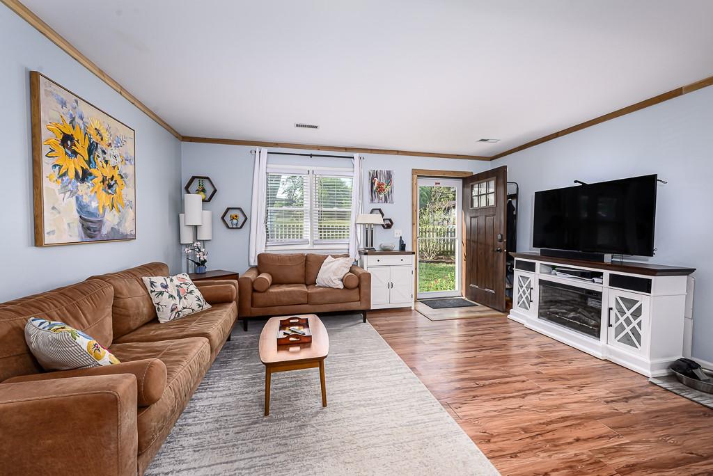 Listing Photo MLS #HMS2640333