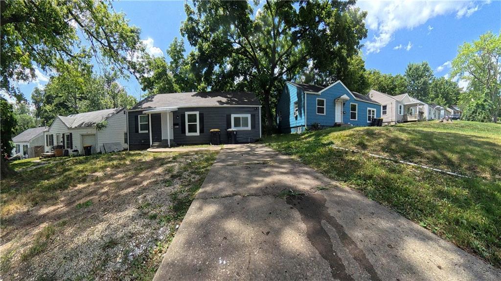 Listing Photo MLS #HMS2640529